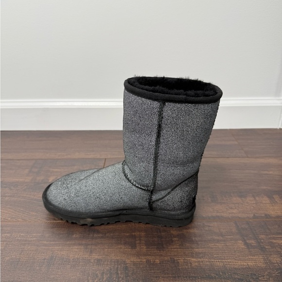 Ugg Classic Short Denim in Black - Picture 8 of 11